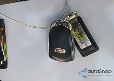 2016 Cadillac Xts Luxury Collection z USA, uszkodzony, nr VIN 2G61M5S30G9190267